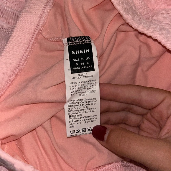 Ruffle Hem Mesh Light Pink Skirt - Picture 5 of 6